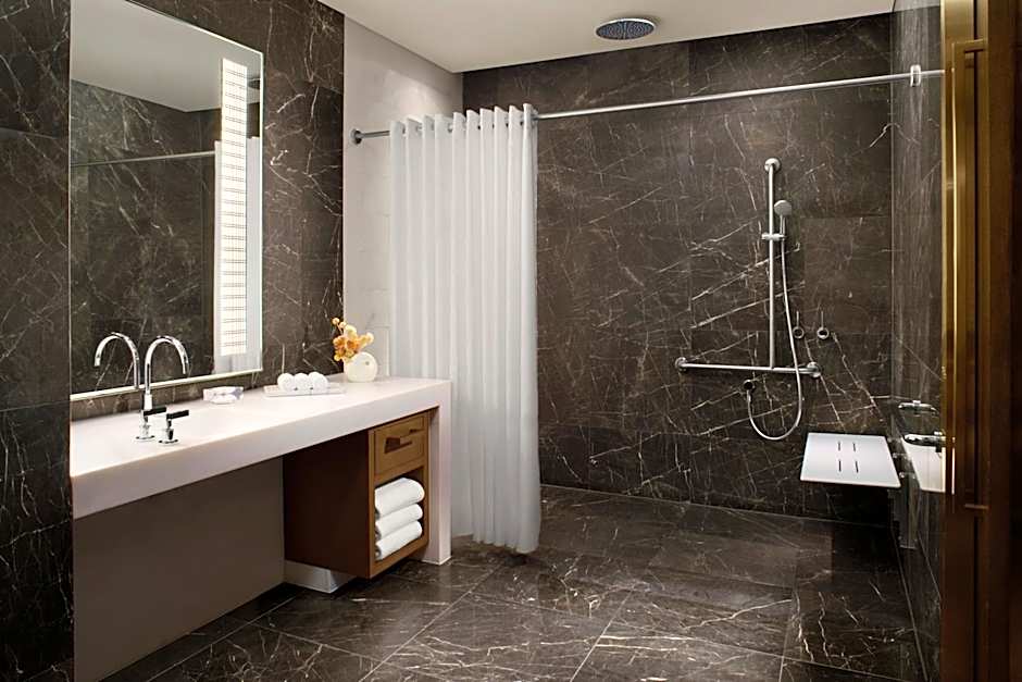 The Ritz-Carlton, Melbourne