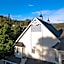 Hounds Tooth Inn