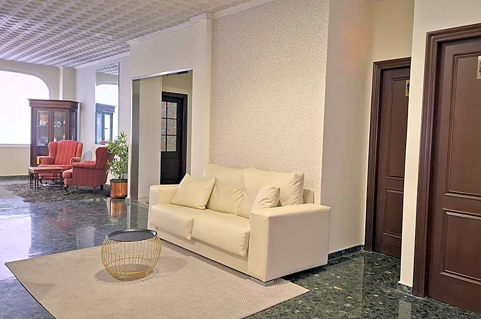 Hotel Cervantes