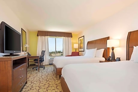 2 Queen Bed Room