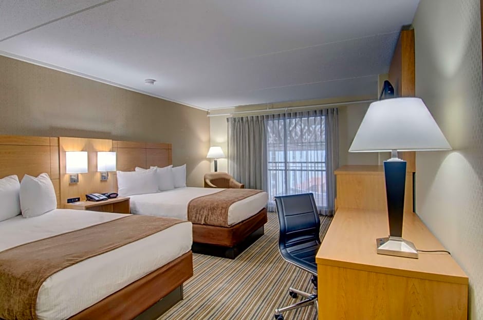 Best Western Royal Plaza Hotel And Trade Center