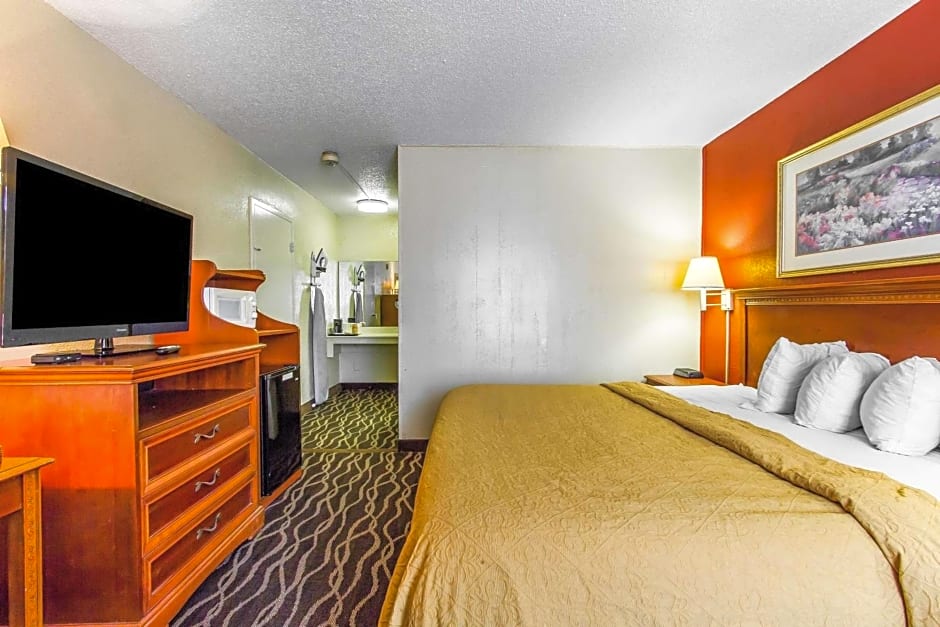 Quality Inn Opelika - Auburn