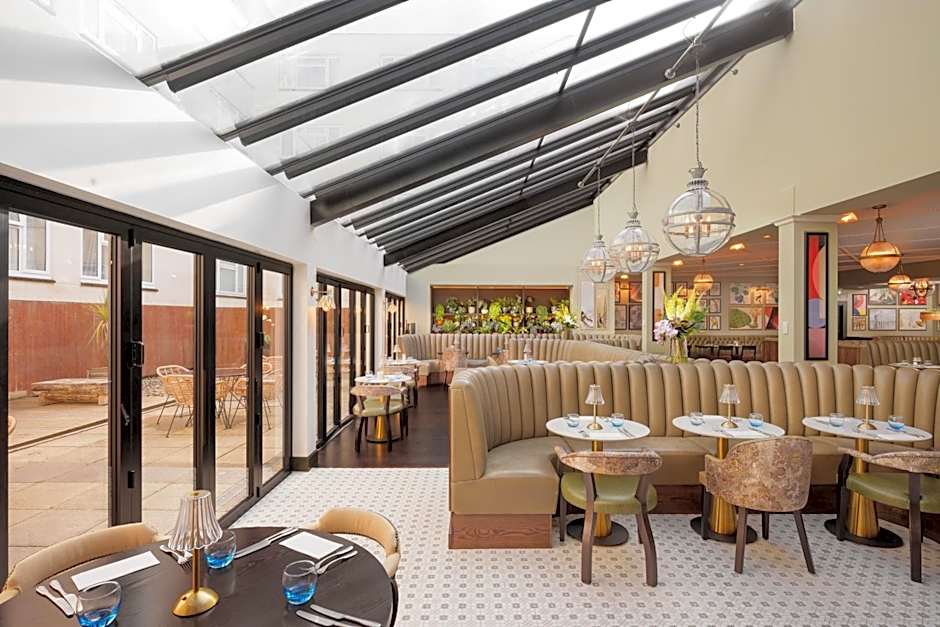 Crowne Plaza Gerrards Cross By IHG