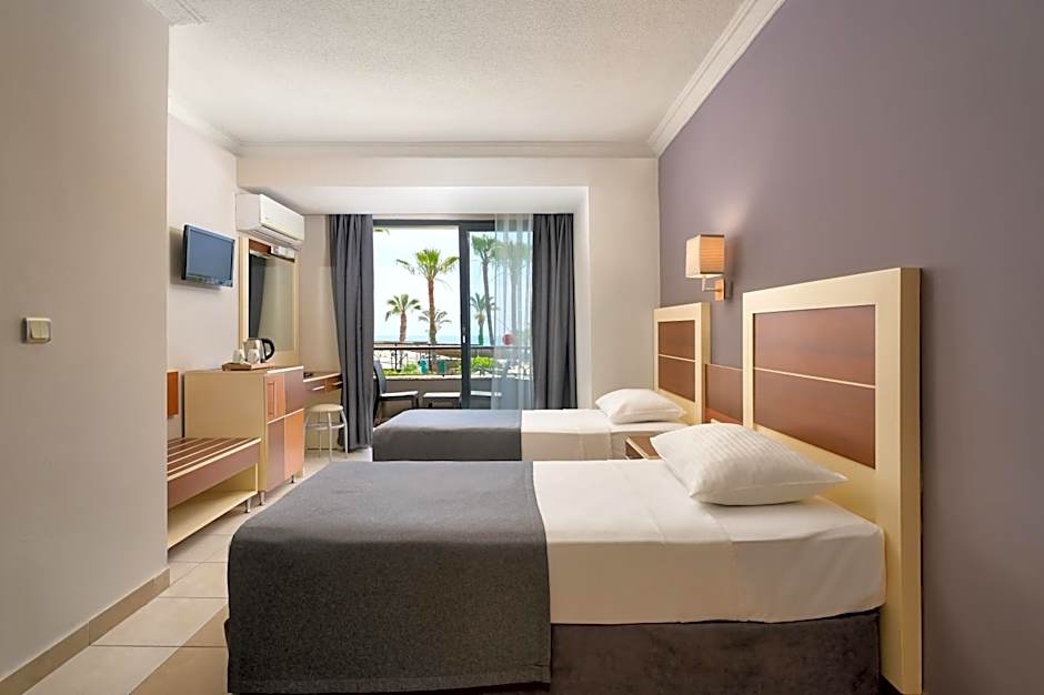Kaila Krizantem Hotel