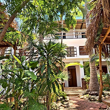 El Eden Escondido