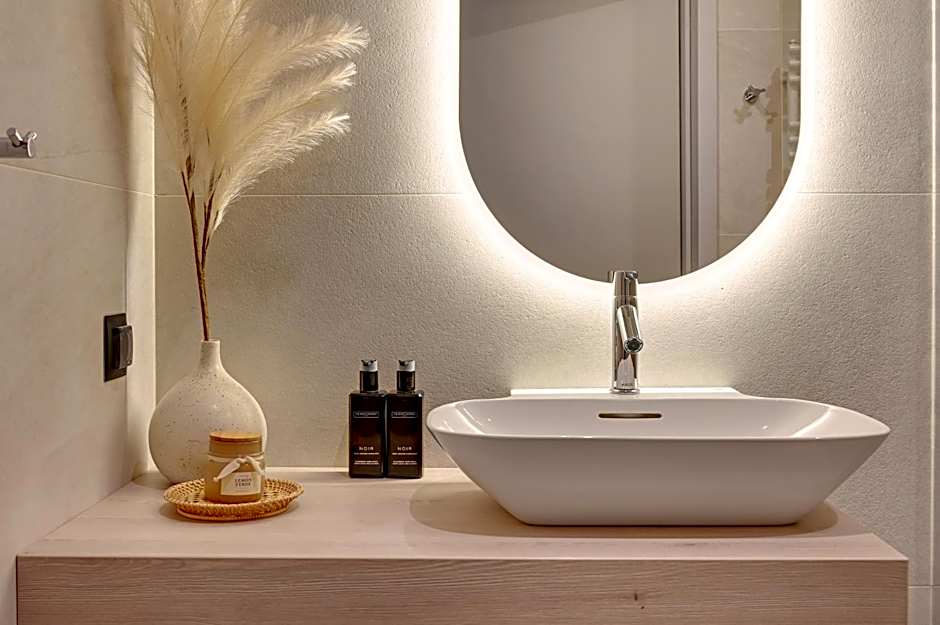 GRANO HOTEL Solmarina