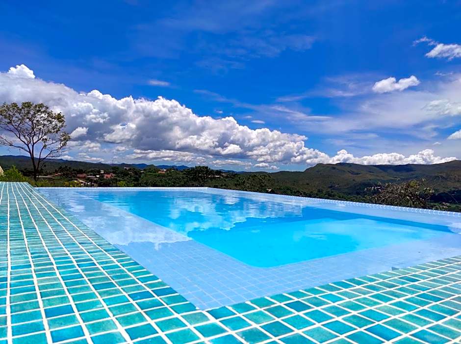 Casa de Maitreya - piscina, ar condicionado