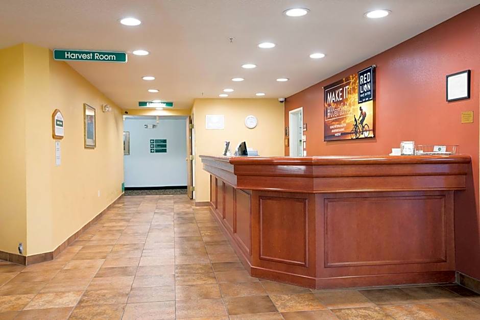 Red Lion Inn & Suites Mcminnville