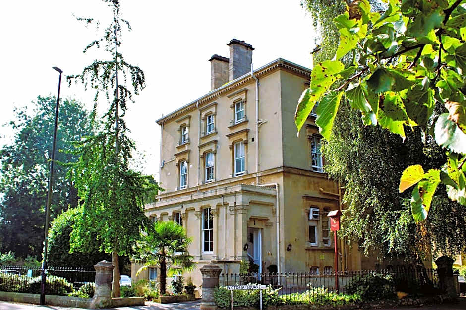 Victoria Square Hotel Clifton Village