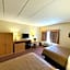 AmeriVu Inn and Suites - Waconia