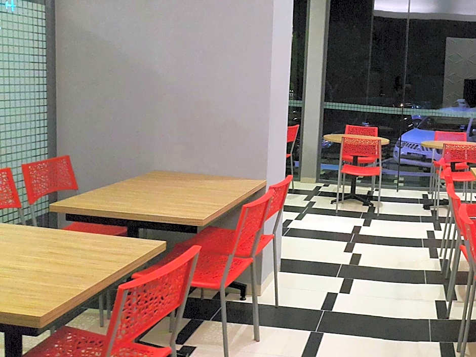 Hotel Golden View Nilai