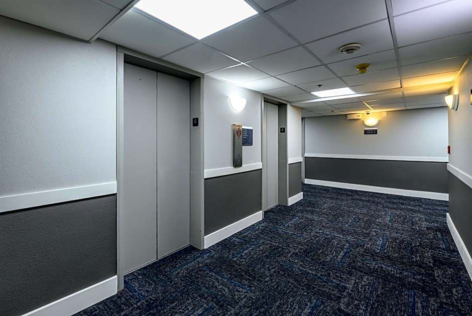 La Quinta Inn & Suites by Wyndham New Haven