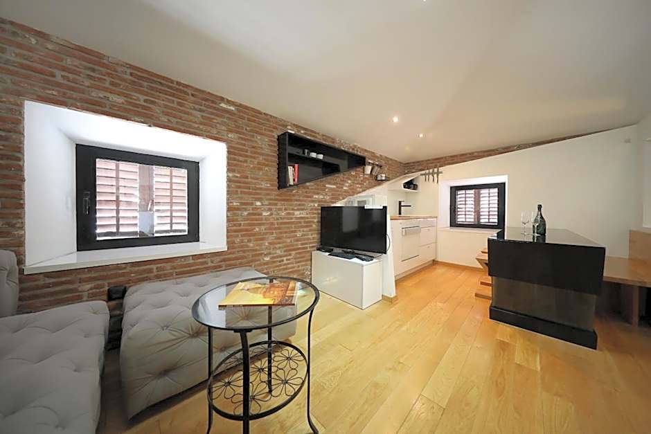 Central Apartments Integrated Hotel
