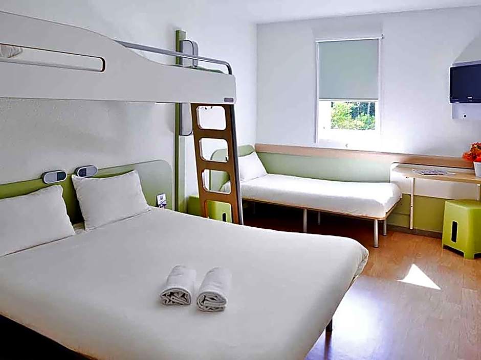 ibis budget Orange Centre