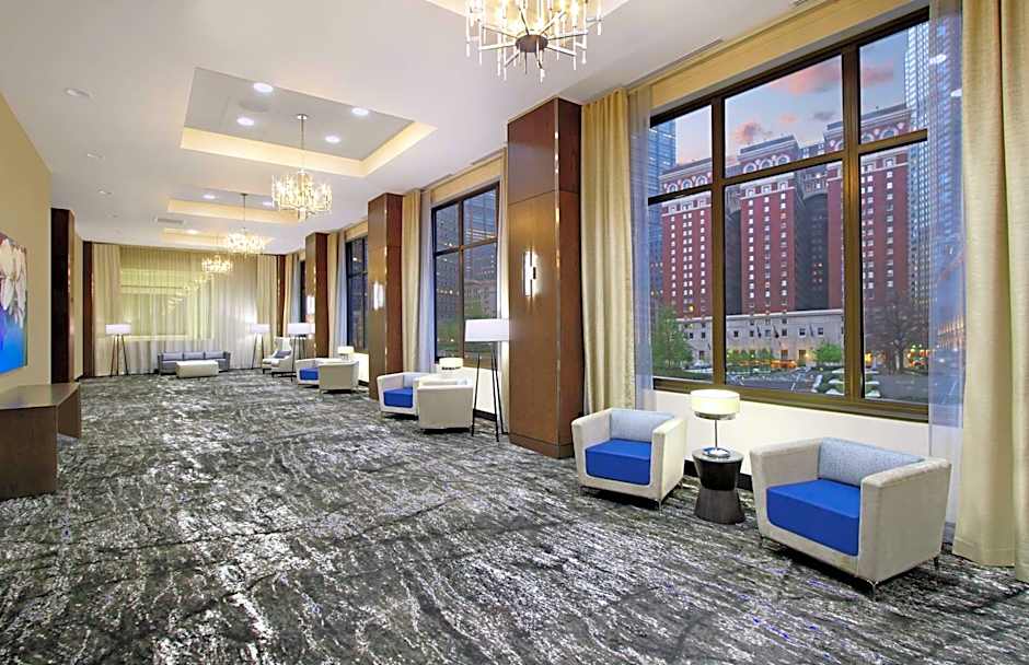 Embassy Suites By Hilton Pittsburgh-Downtown