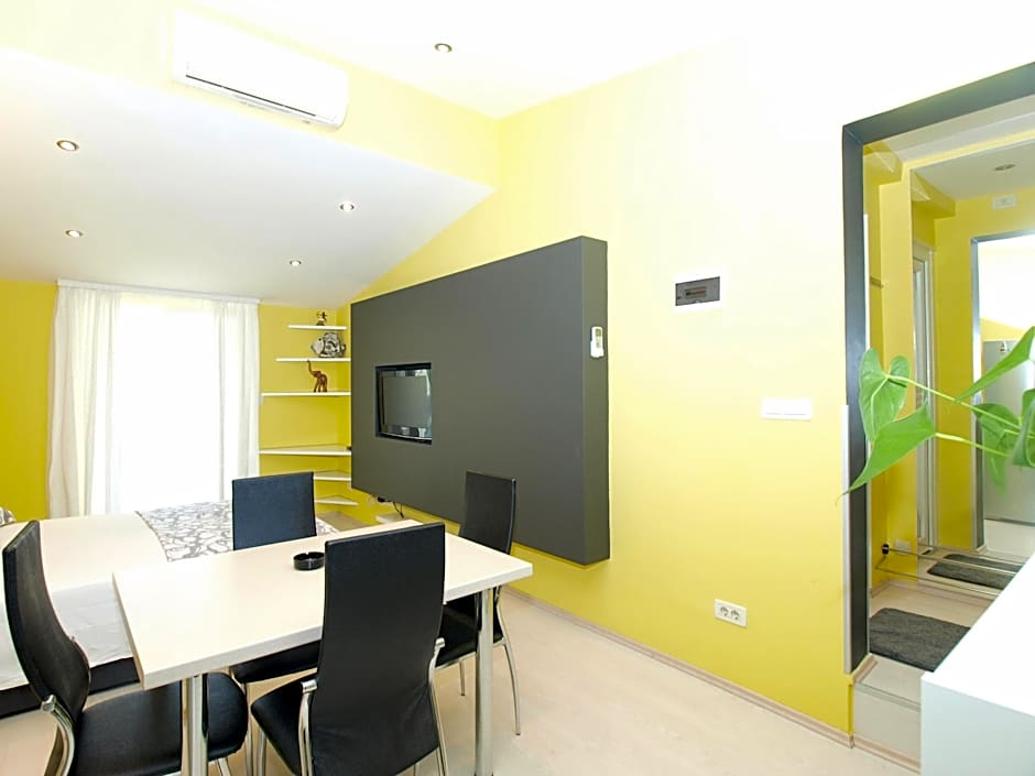 Apartment 1623 — 23 fotoğraftan 1. fotoğraf