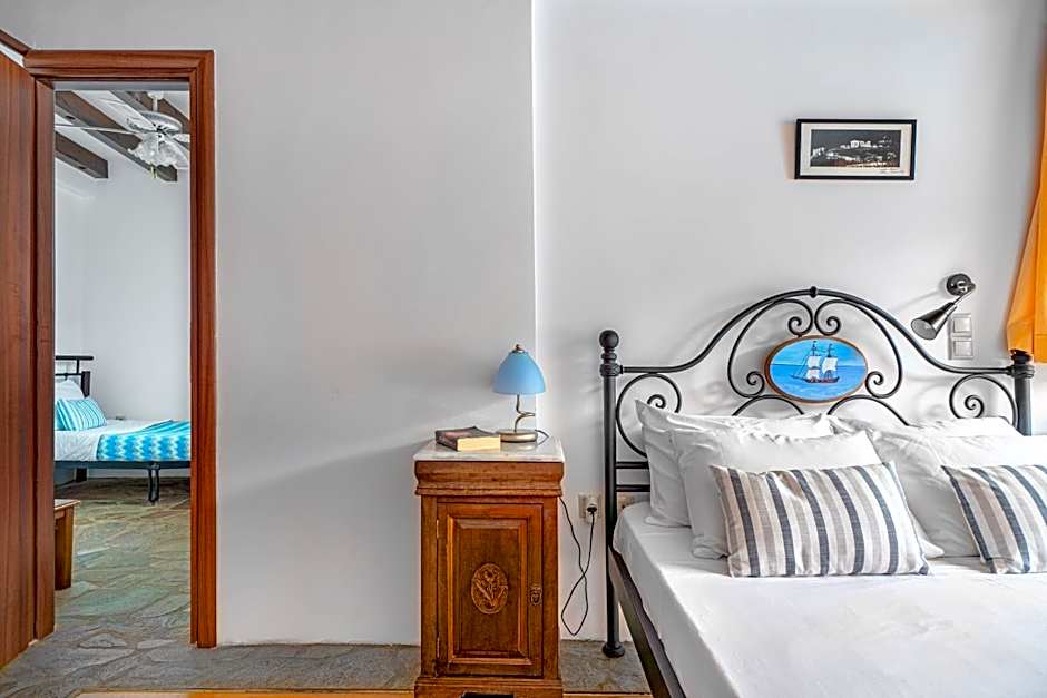 Hotel PARALIAKO Kyparissi