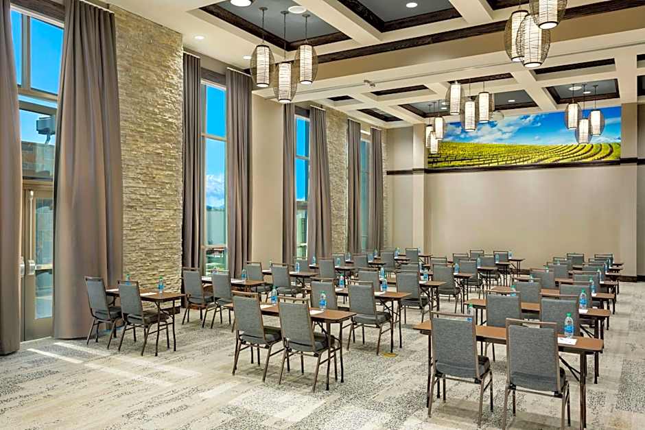 Hampton Inn By Hilton and Suites Napa