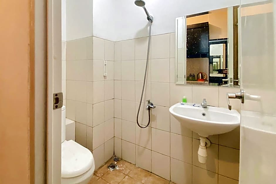 Riverview Residence - Tower Makaham by RedDoorz – Bekasi, PA