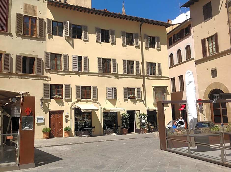 La Casa Del Garbo - Luxury Rooms & Suite