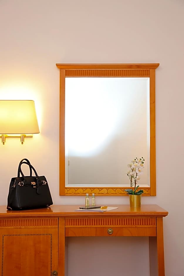 Hotel Majestic by LVG Hotel Collection