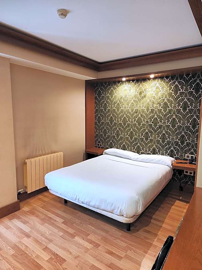 Hotel Los Braseros