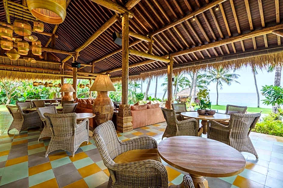 LOUKA BEACH BALI