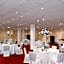 Al Falaj Hotel