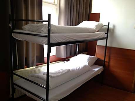 Quadruple Room with Shared Bathroom