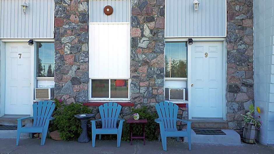 Nipigon Travelers Motel