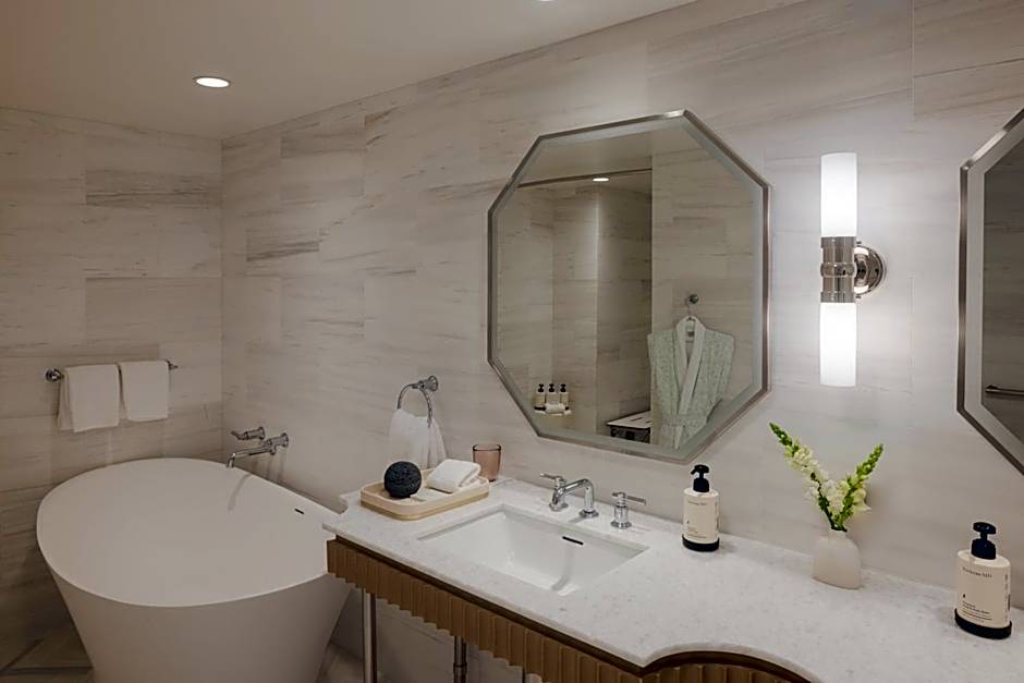 Regent Santa Monica Beach By IHG