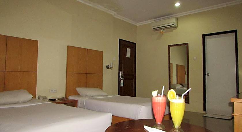 Wisata Hotel Ampera