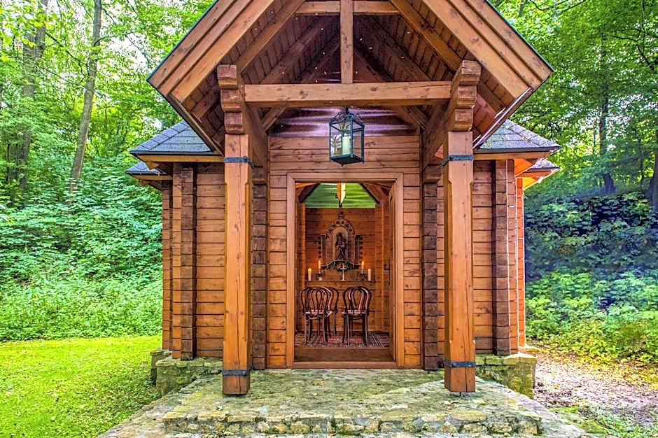 Forest Hills Hotel & Golf Zirc