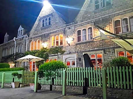 Old Fleece Apartments