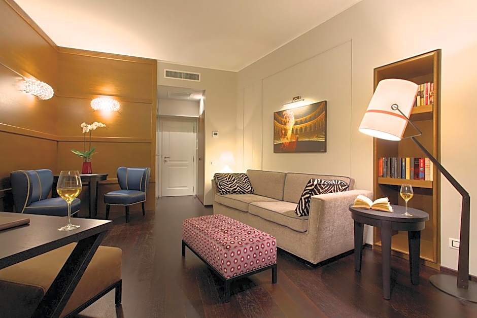 Stendhal Luxury Suites