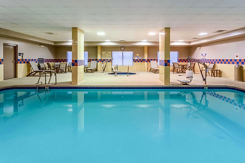 Hampton Inn By Hilton & Suites Chicago-Libertyville