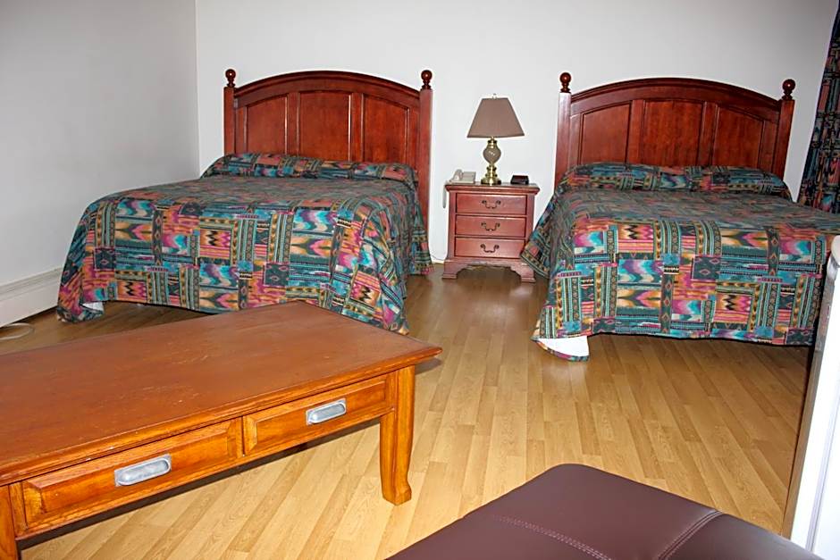 Stonehouse Motel and Restaurant