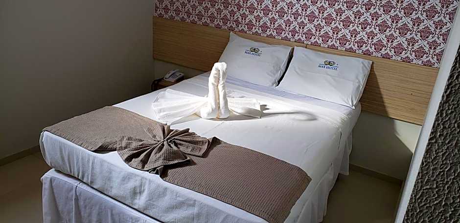 Max Hotel