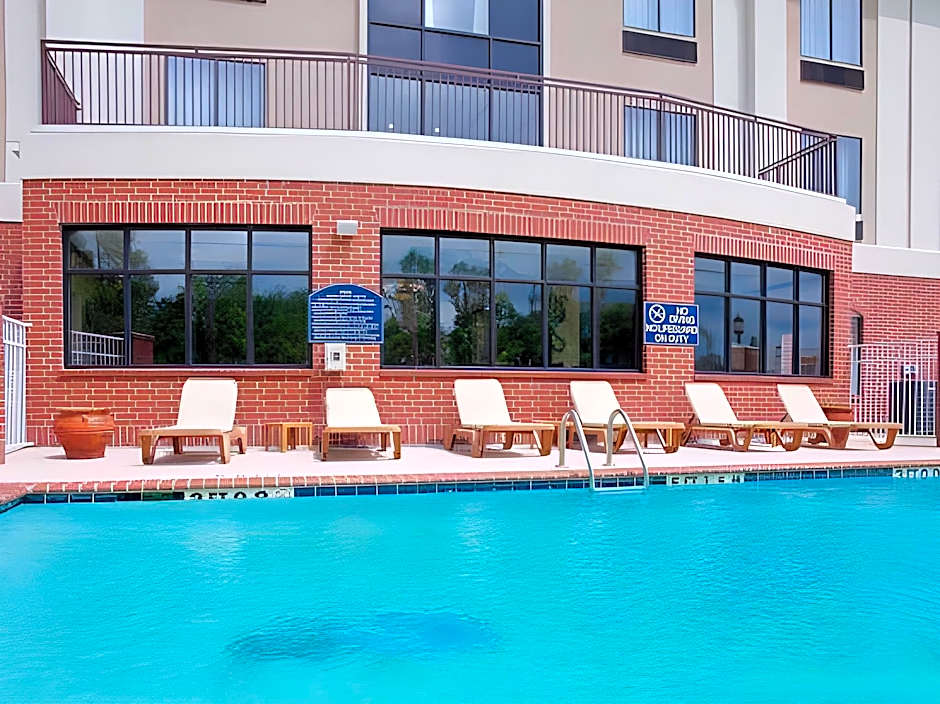 Holiday Inn Express Hotel and Suites Orange By IHG