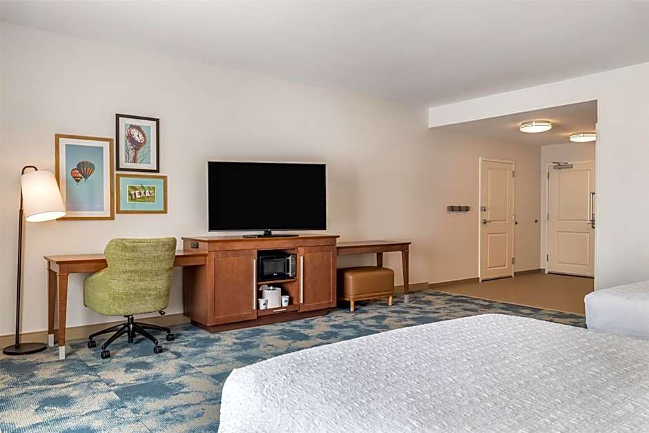 Hampton Inn By Hilton And Suites Dallas Plano East Tx