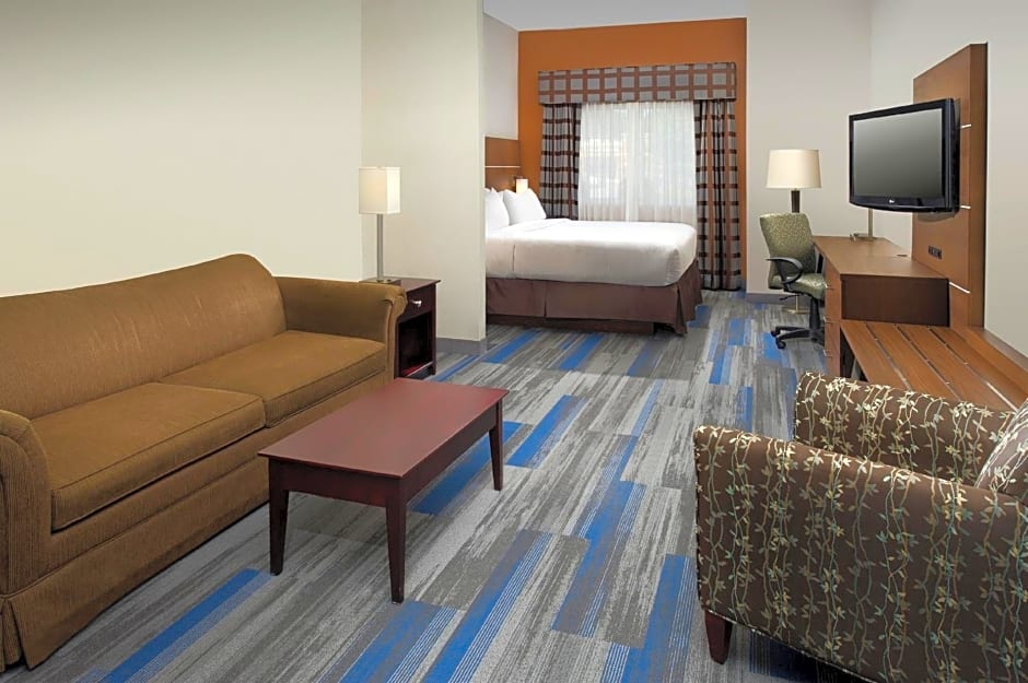 Holiday Inn Express & Suites Charlottesville - Ruckersville, an IHG Hotel