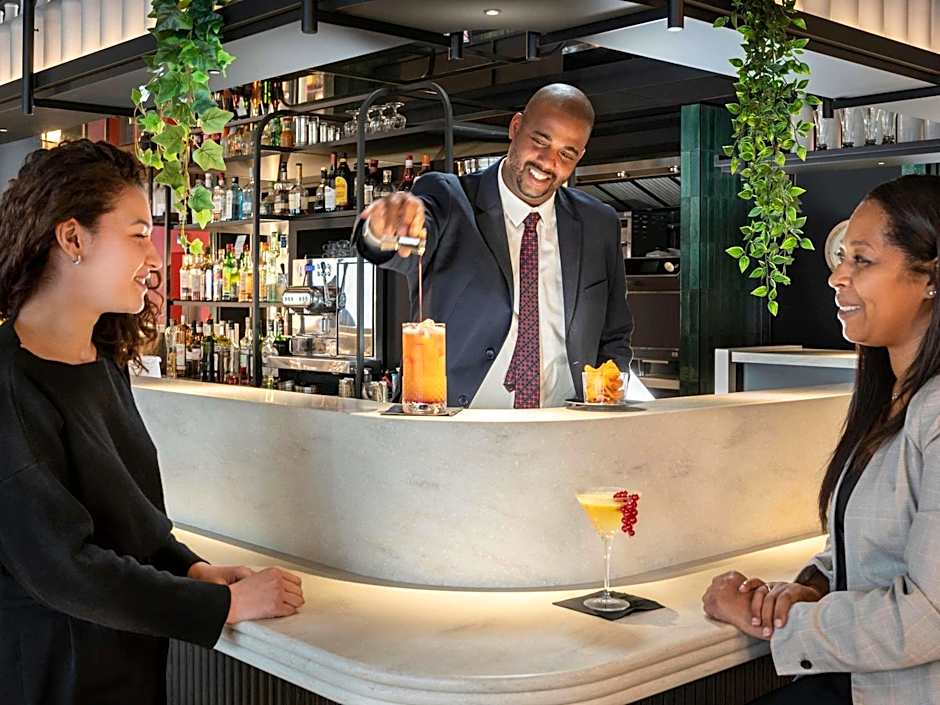Novotel Suites Paris CDG Airport Villepinte