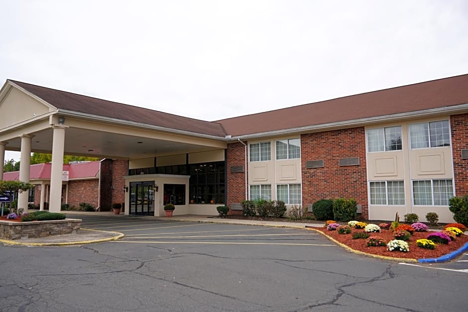 Rodeway Inn & Suites East Windsor