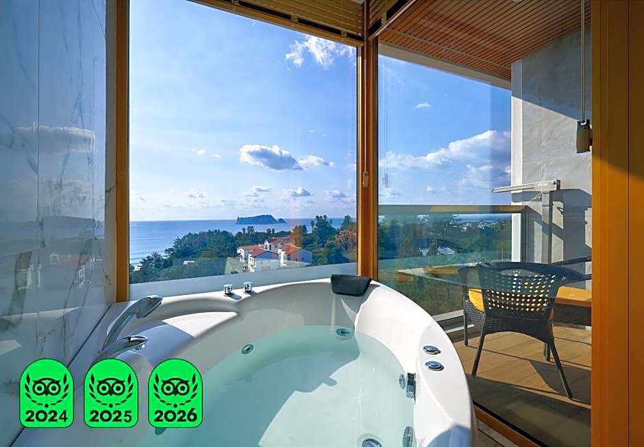 GoldOne Hotel & Suites