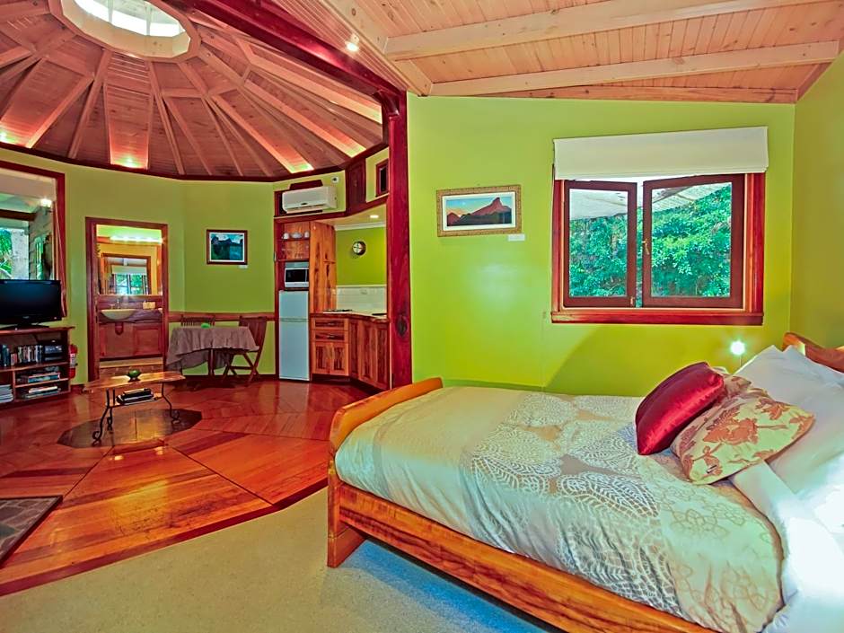 Wollumbin Palms Rainforest Retreat