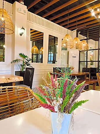Patio by Balai Norte
