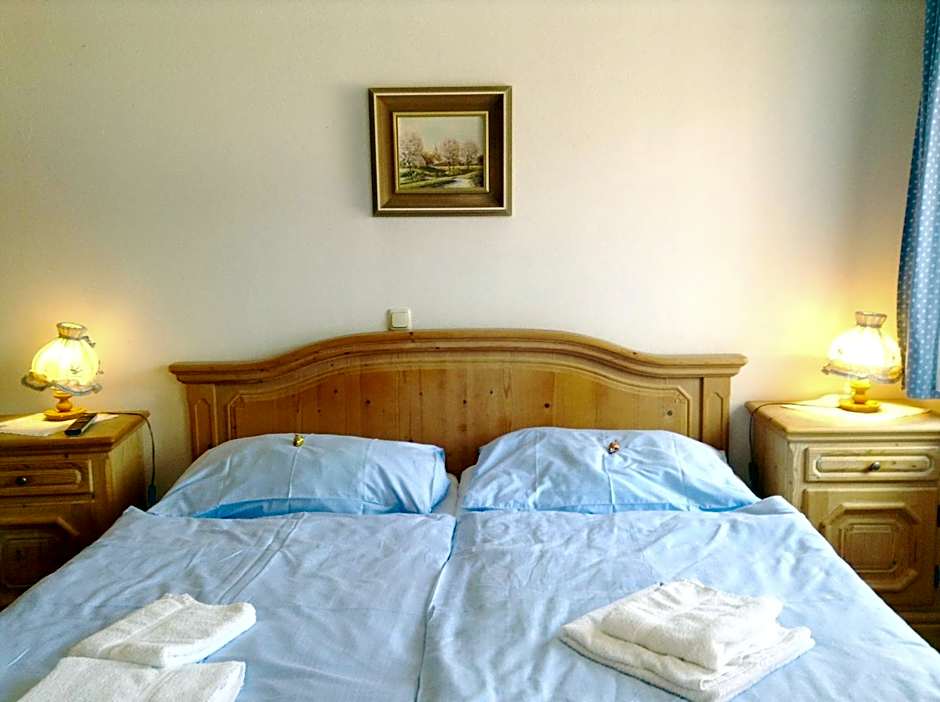 Frühstückspension zur Post Reisinger KG St Oswald