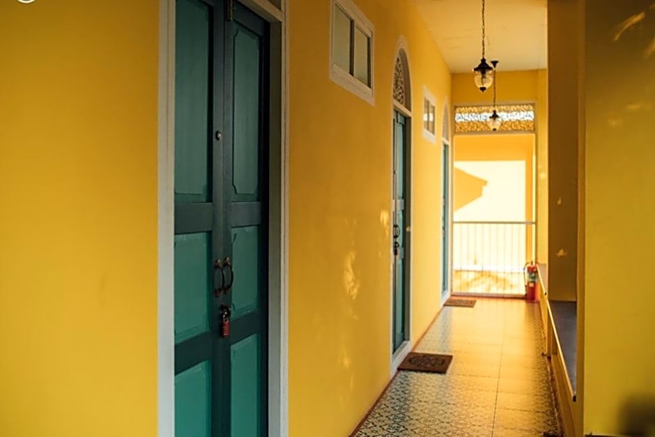 Bhirom at Baan Thongjaya