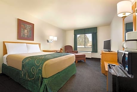 Double Room - Non-Smoking