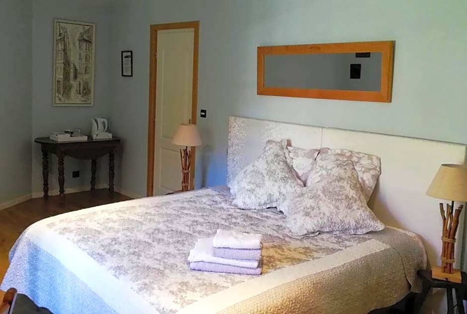 Le Domaine Des Platanes